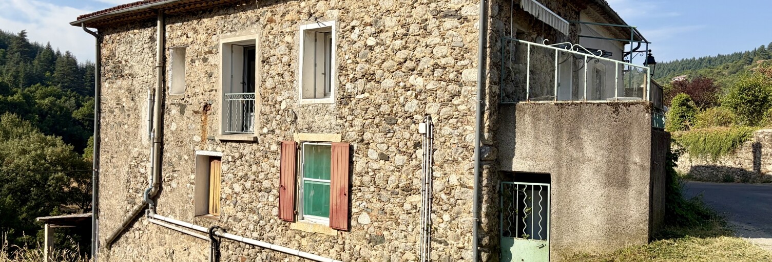 Immeuble  94 m² à vendre à Aulas (30120)