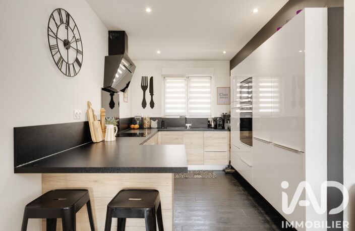 Vente Maison/villa 5 pièces — photo 4