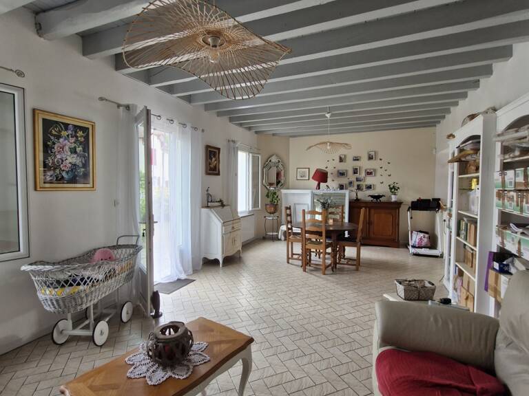 Vente Maison/villa 5 pièces — photo 1