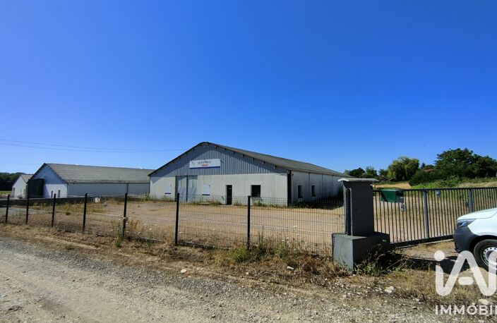 Vente Immeuble 680 m&sup2; — photo 2