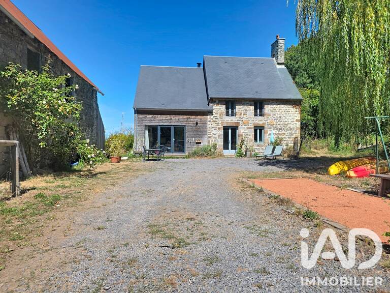 Vente Maison/villa 8 pièces — photo 1