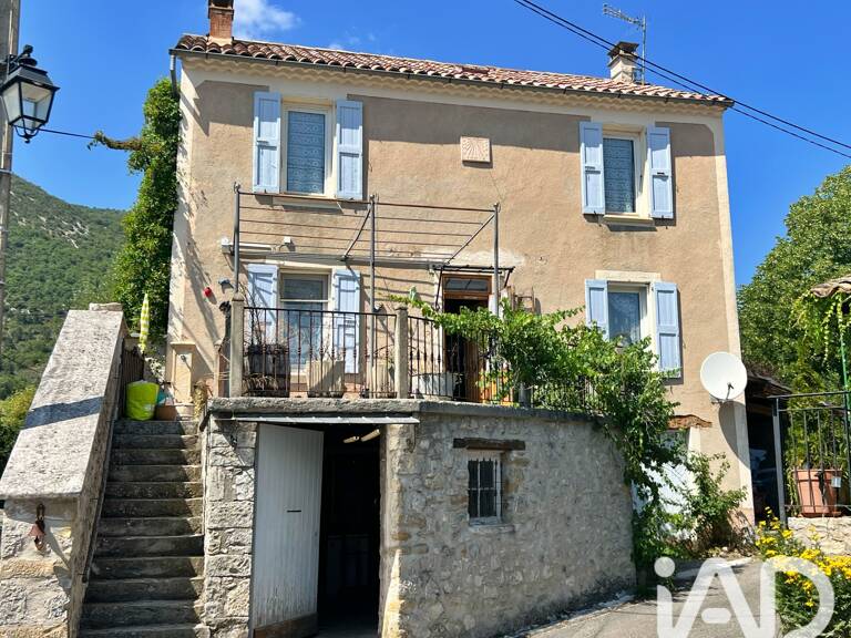 Vente Maison/villa 3 pièces — photo 1