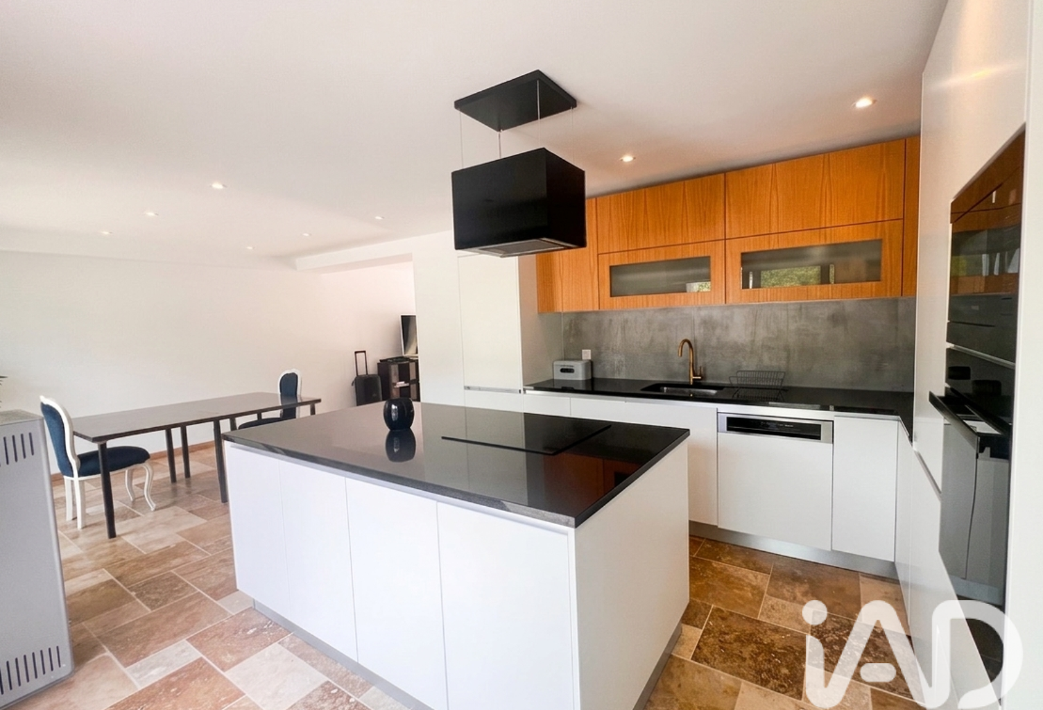 Location Maison/villa 5 pièces — photo 1