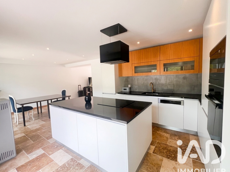 Location Maison/villa 5 pièces — photo 1