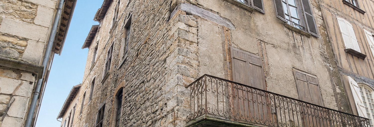 Immeuble  420 m² à vendre à Villefranche-de-Rouergue (12200)
