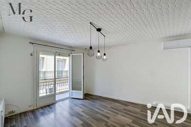 Appartement 3 pièces 690 €
