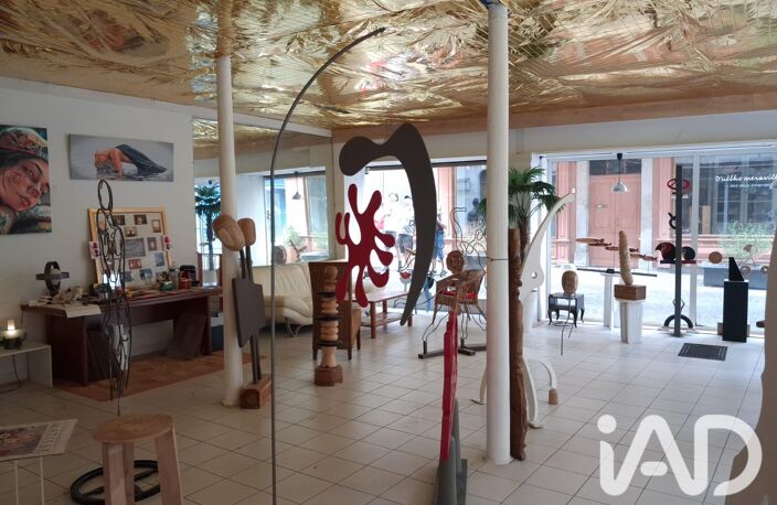 Vente Immeuble 380 m&sup2; — photo 2