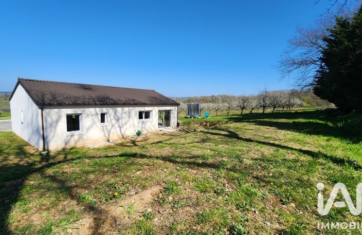 Vente Maison/villa 4 pièces — photo 2