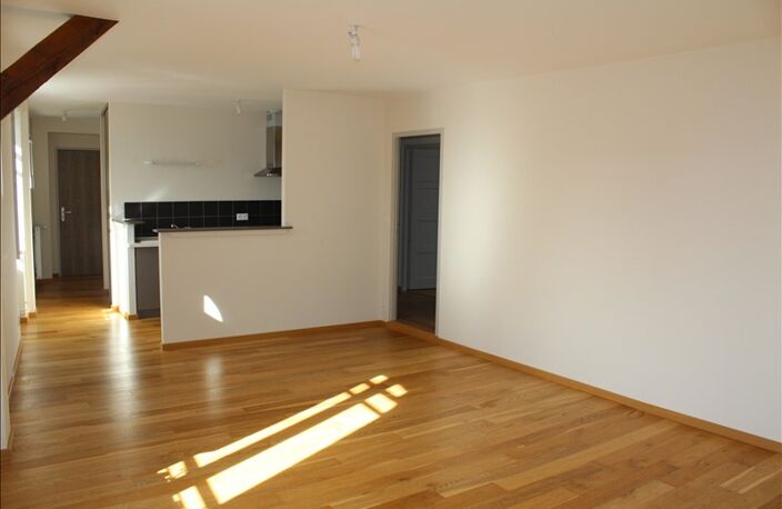 APPARTEMENT AUXERRE - 4 pièce(s) - 72 m2 — photo 2