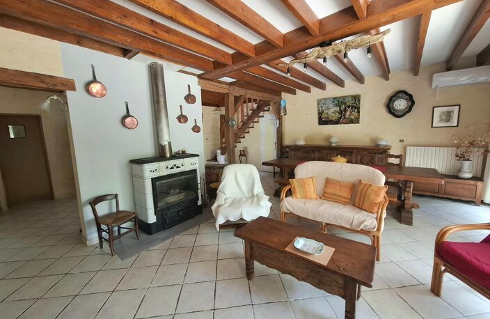 Belle maison avec terrain, beau potentiel — photo 5