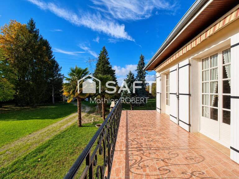 Maison familiale avec parc arboré — photo 1