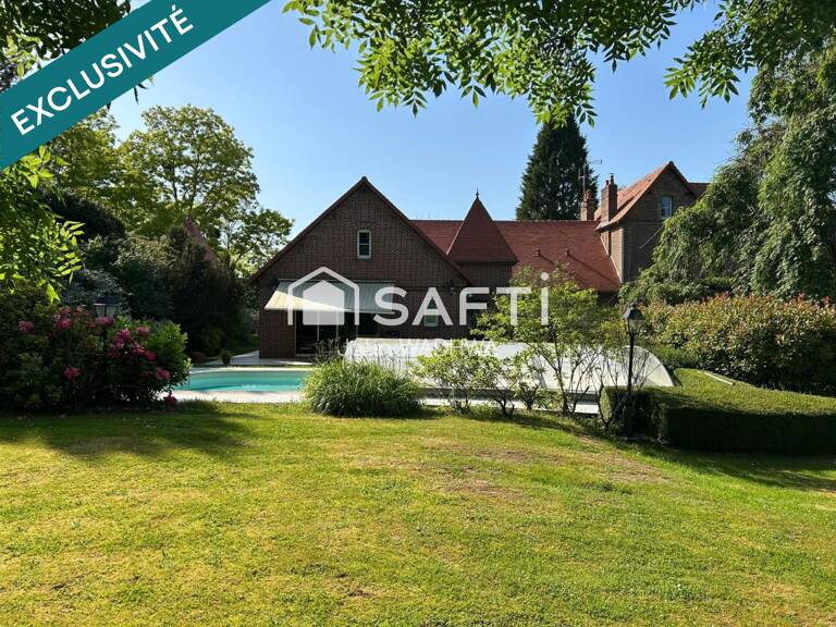DOMAINE DE PRESTIGE - 263 m² - PISCINE - PARC 1,5HA — photo 1