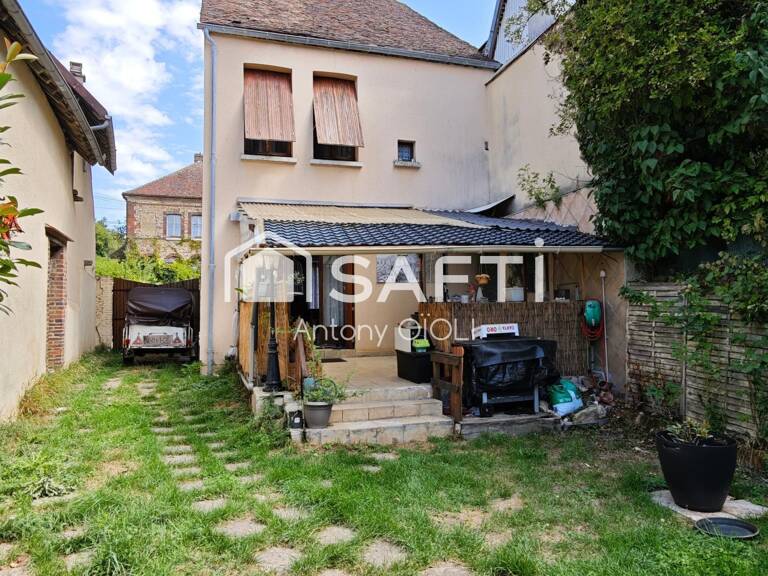 Maison ancienne de 172m2 au calme — photo 1