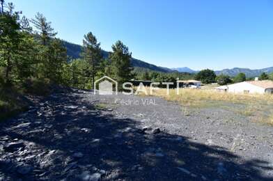 Terrain  96000 €