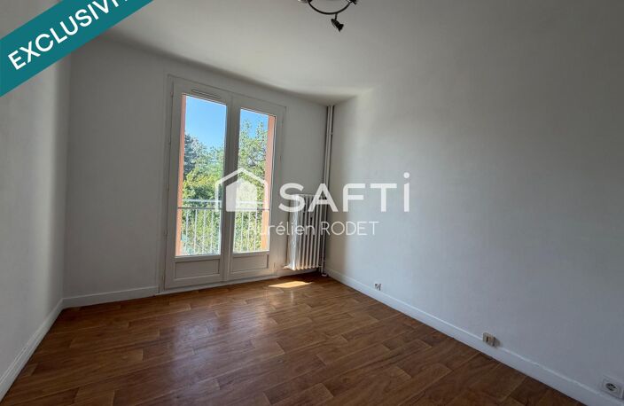 Appartement avec balcon et garage. — photo 3