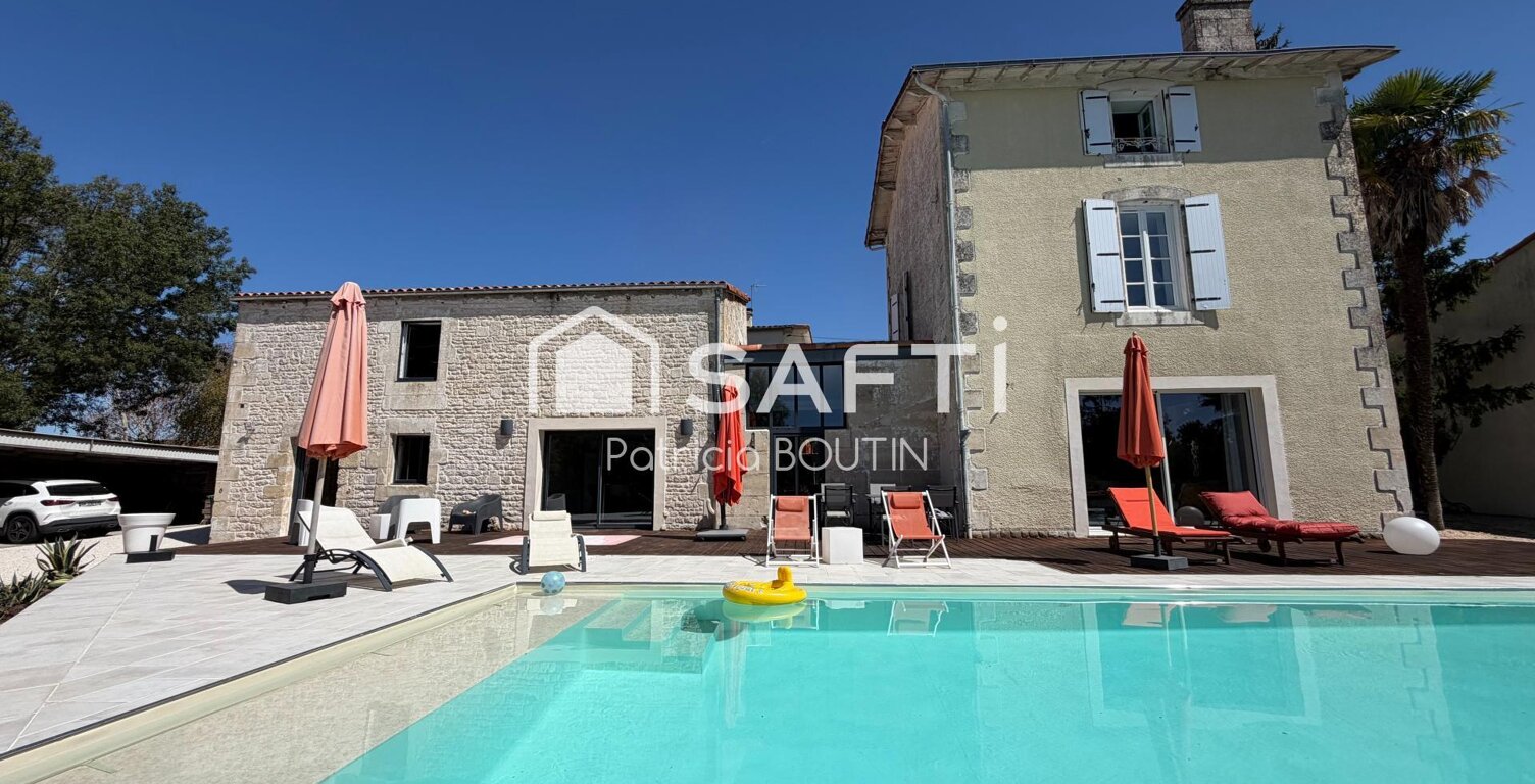 MAISON EN PIERRE 3 CHAMBRES, DÉPENDANCES ET PISCINE AVEC VUE IMPRENABLE A NIORT ! — photo 1
