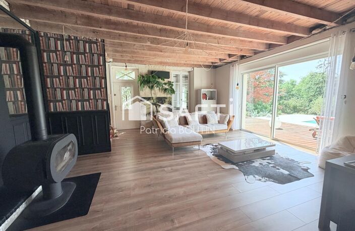 MAISON EN PIERRE 3 CHAMBRES, DÉPENDANCES ET PISCINE AVEC VUE IMPRENABLE A NIORT ! — photo 5