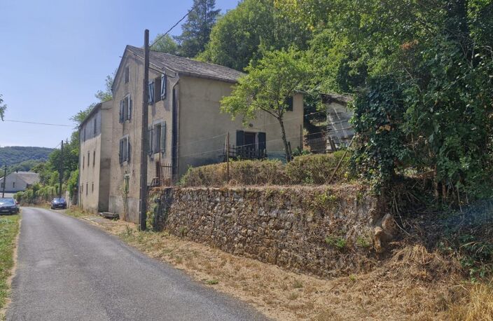 Maison non mitoyenne avec extérieur et garage — photo 2