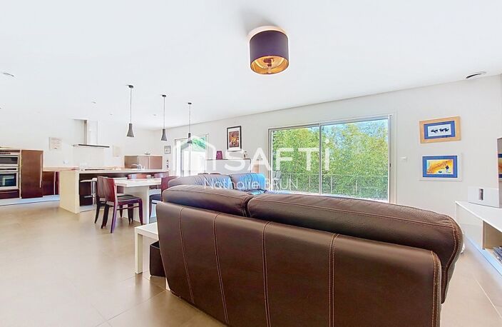 Villa de plain pied de 130 m² sur 506 m² de terrain — photo 3