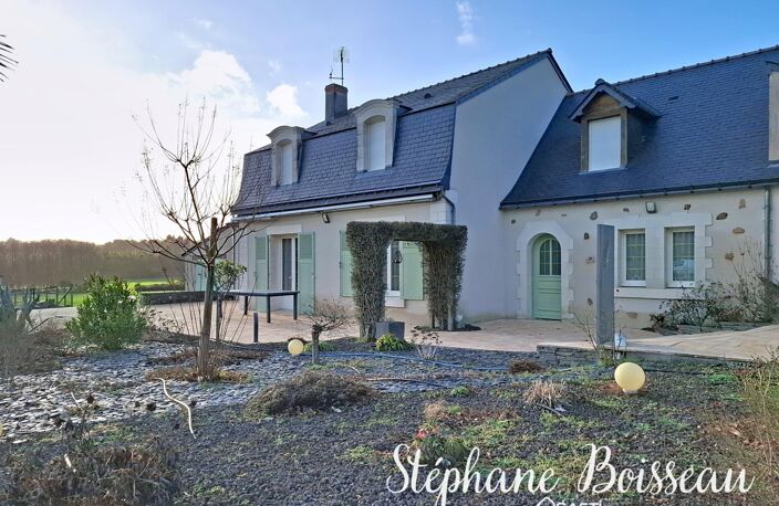 MAISON DE 10 PIECES 49140 SEICHES SUR LE LOIR — photo 2