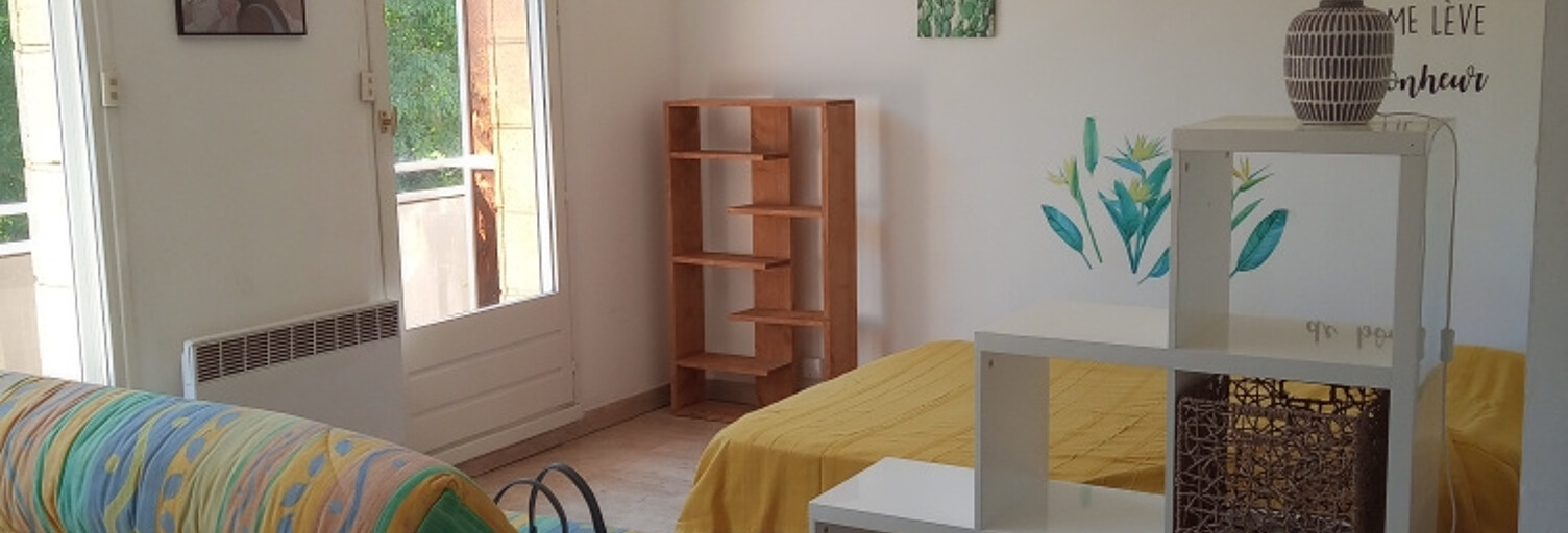 Appartement 1 Pièce 30 m² à louer à Nîmes (30000)