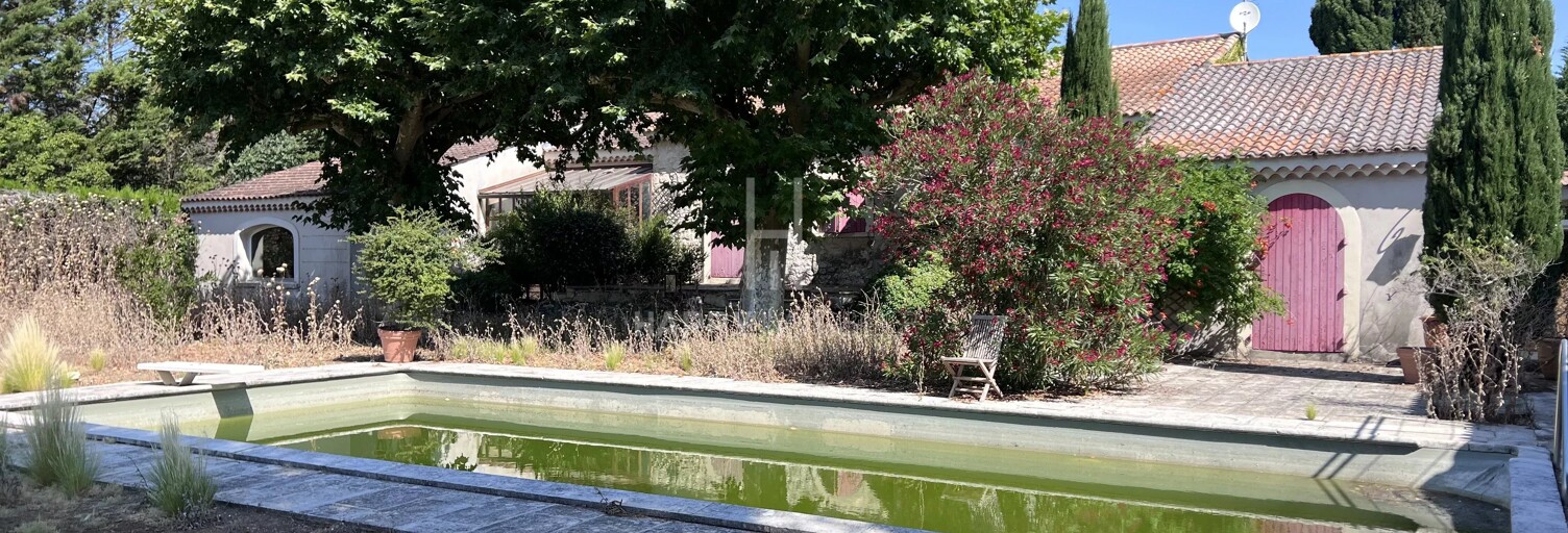 Maison 5 Pièces 340 m² à vendre à Mollégès (13940)