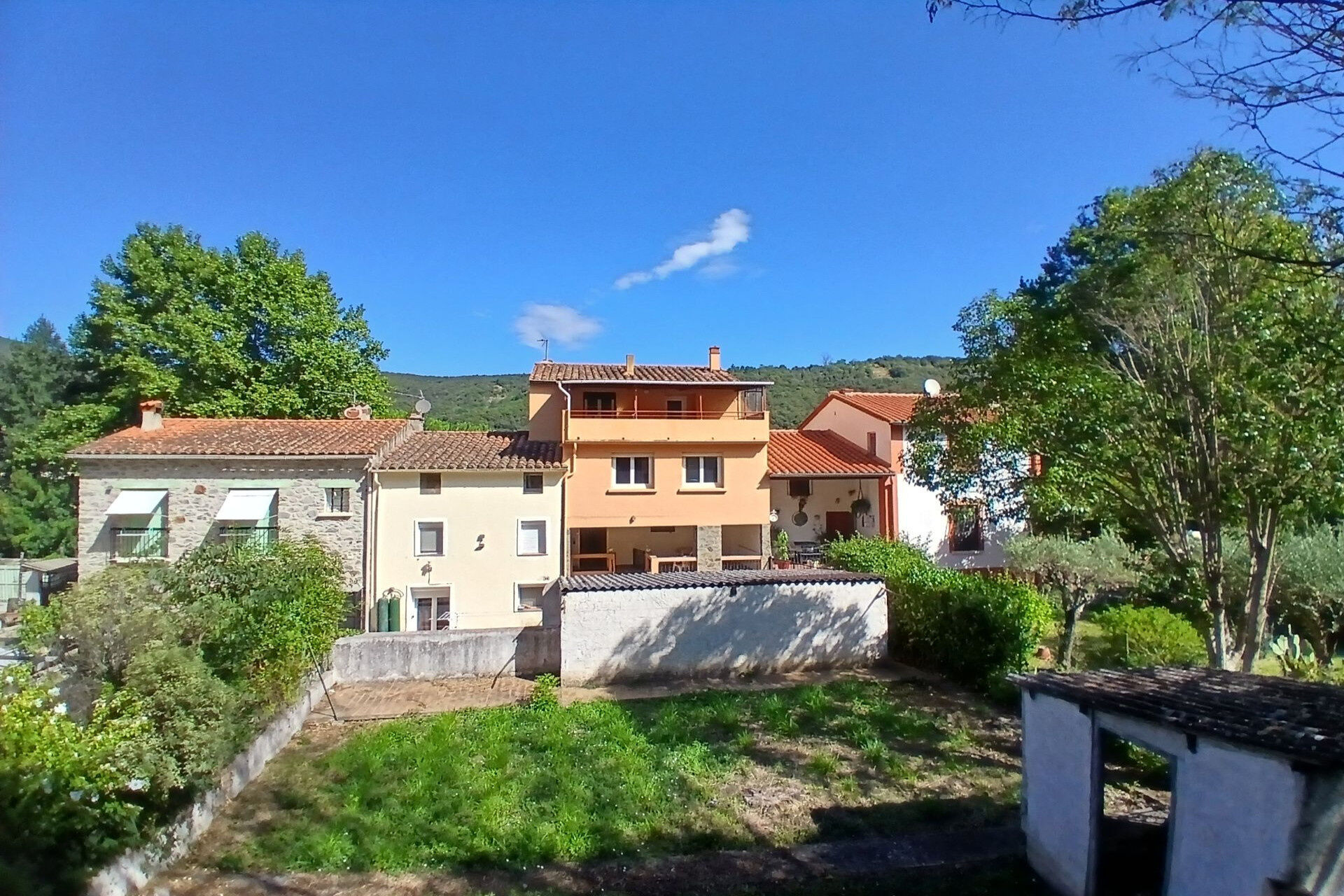 Villa / Maison  T6 à vendre Amélie-les-Bains-Palalda 66110