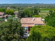 Maison en pierre sur 3 570 m² de terrain constructible avec pisc — photo 2