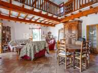 Maison en pierre sur 3 570 m² de terrain constructible avec pisc — photo 4
