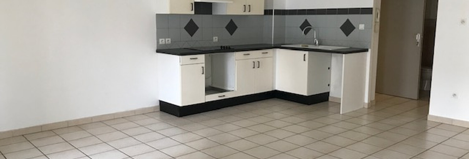 Appartement 2 Pièces 54 m² à louer à Hyères (83400)