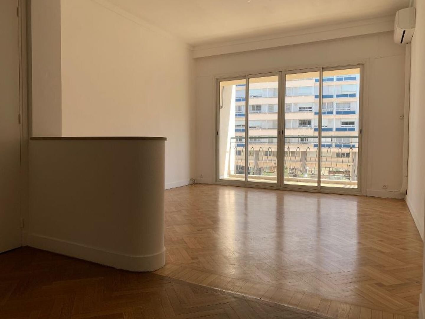 Appartement  T3 à louer Marseille 8eme 13008
