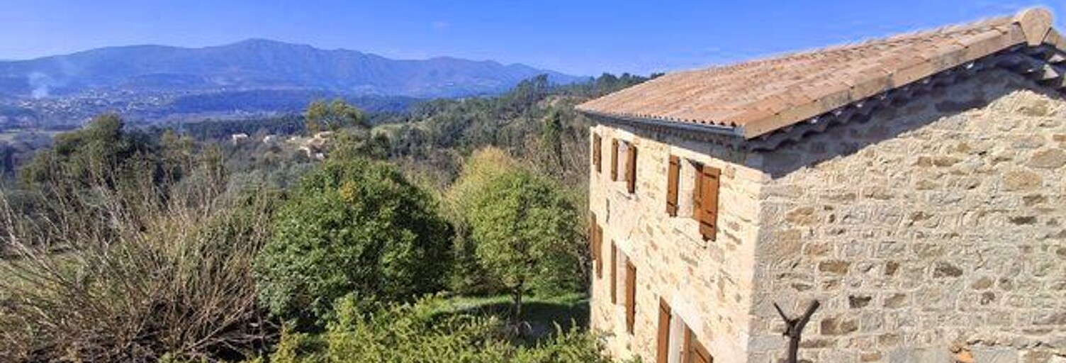 Maison 5 Pièces 70 m² à vendre à Les Vans (07140)