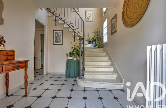 Vente Maison de ville 10 pièces — photo 2