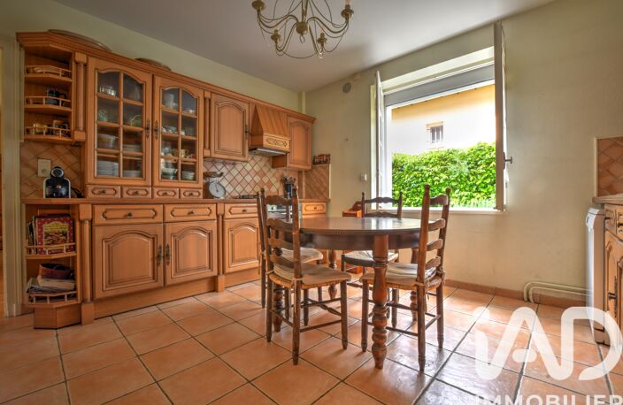 Vente Maison de ville 10 pièces — photo 3
