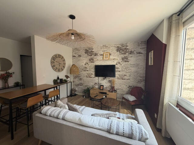 BEL APPARTEMENT T4 MEUBLE — photo du bien