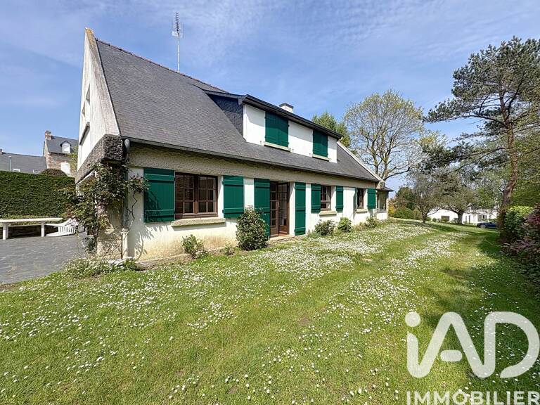 Vente Maison/villa 11 pièces — photo 1