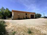 Location Local d'activités 145 m&sup2; — photo 2