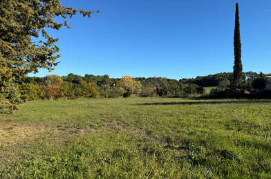 Terrain  630000 €