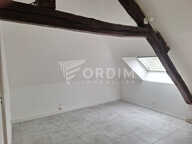 TOUCY, bel appartement F2 - proche centre ville — photo 3