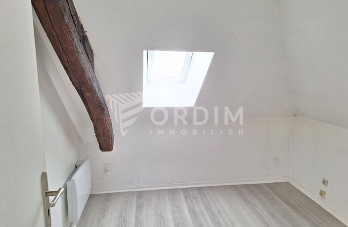 TOUCY, bel appartement F2 - proche centre ville — photo 4