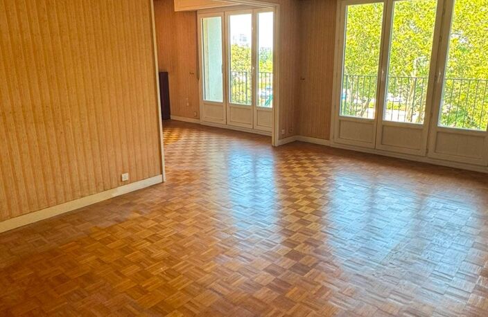 Vente Appartement 4 pièces — photo 2