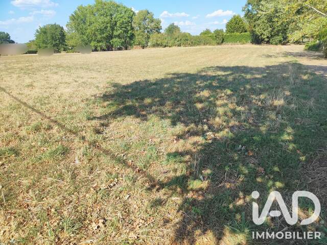 Vente Terrain à bâtir 2 442 m&sup2; — photo du bien