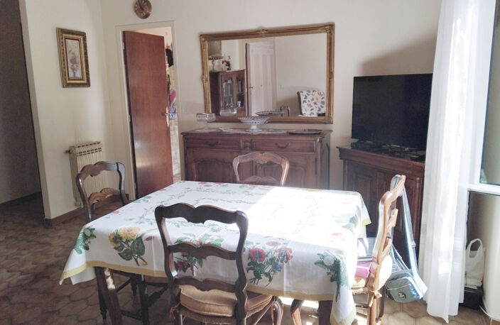 T4 DERNIER ETAGE AVEC GARAGE — photo 4