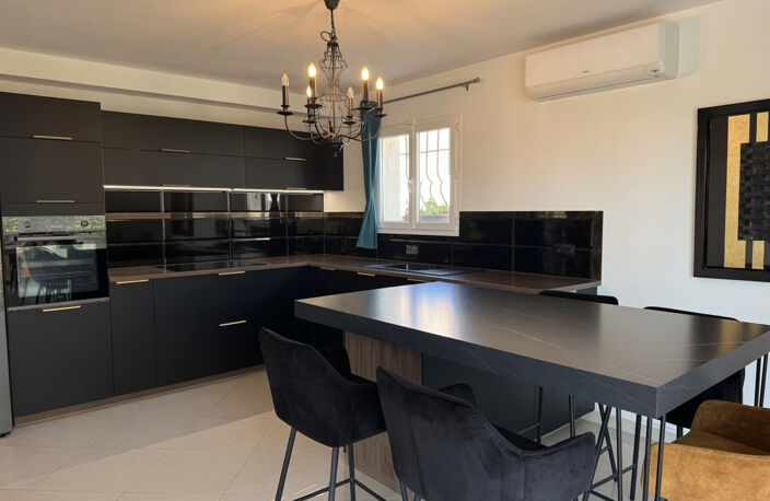 Maison à Frontignan 4 pièce(s) 96 m2 — photo 3