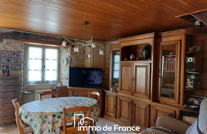 Ensemble immobilier en pierre avec terrain de 8 874 m² — photo 3