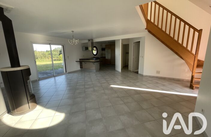 Location Maison traditionnelle 6 pièces — photo 3