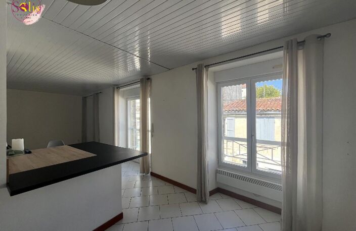 Location appartement 4 pièces 107 m² à Cognac (16100) — photo 5