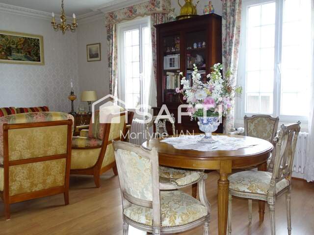 Maison 6 pièces, 4 chambres, surface au sol 150m² — photo du bien