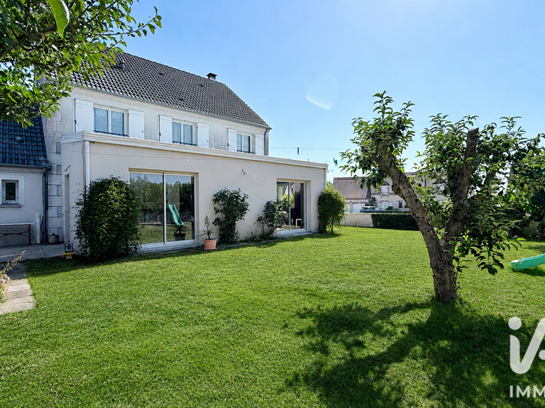 Vente Maison/villa 7 pièces — photo 1
