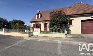 Maison 8 Pièces 192 m² à vendre à Roye (80700)